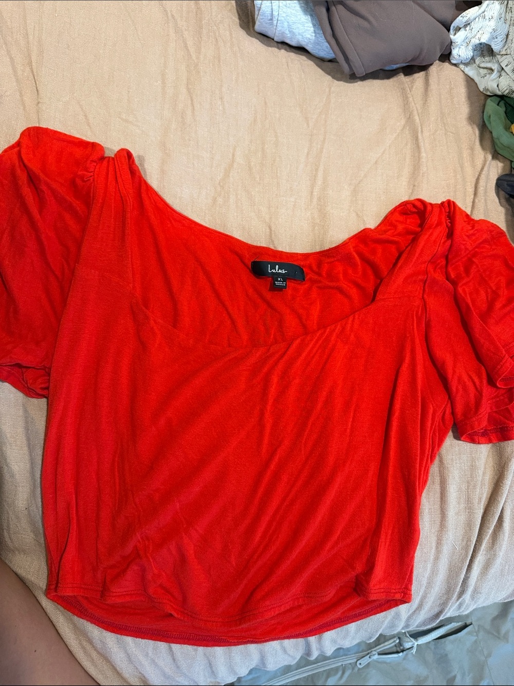 lulus Red Puff-Sleeve Crop Top